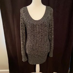 Guess small sweater